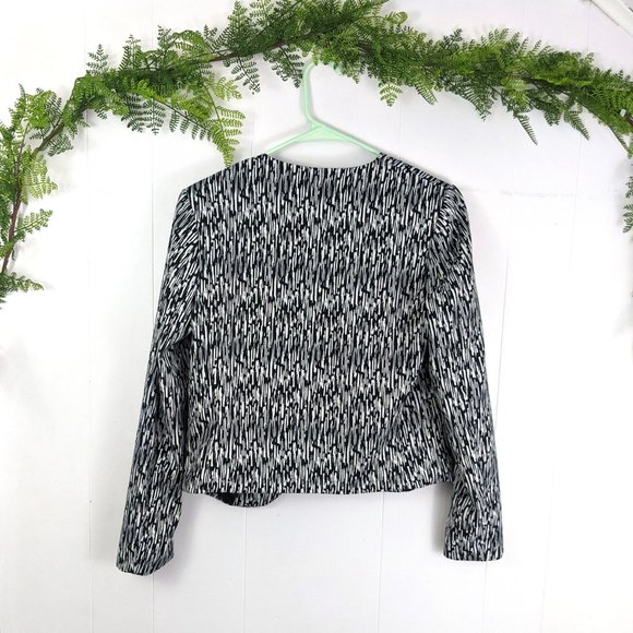 ♻️ H&M Women's Zebra Print Inverted Collar Blazer - Picture 3 of 3